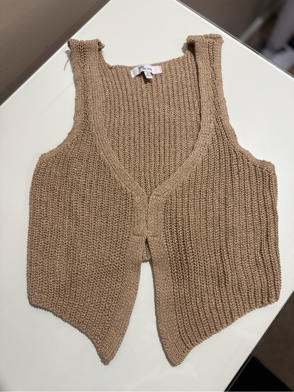 Knit V-Neck Tank Top in Light Brown